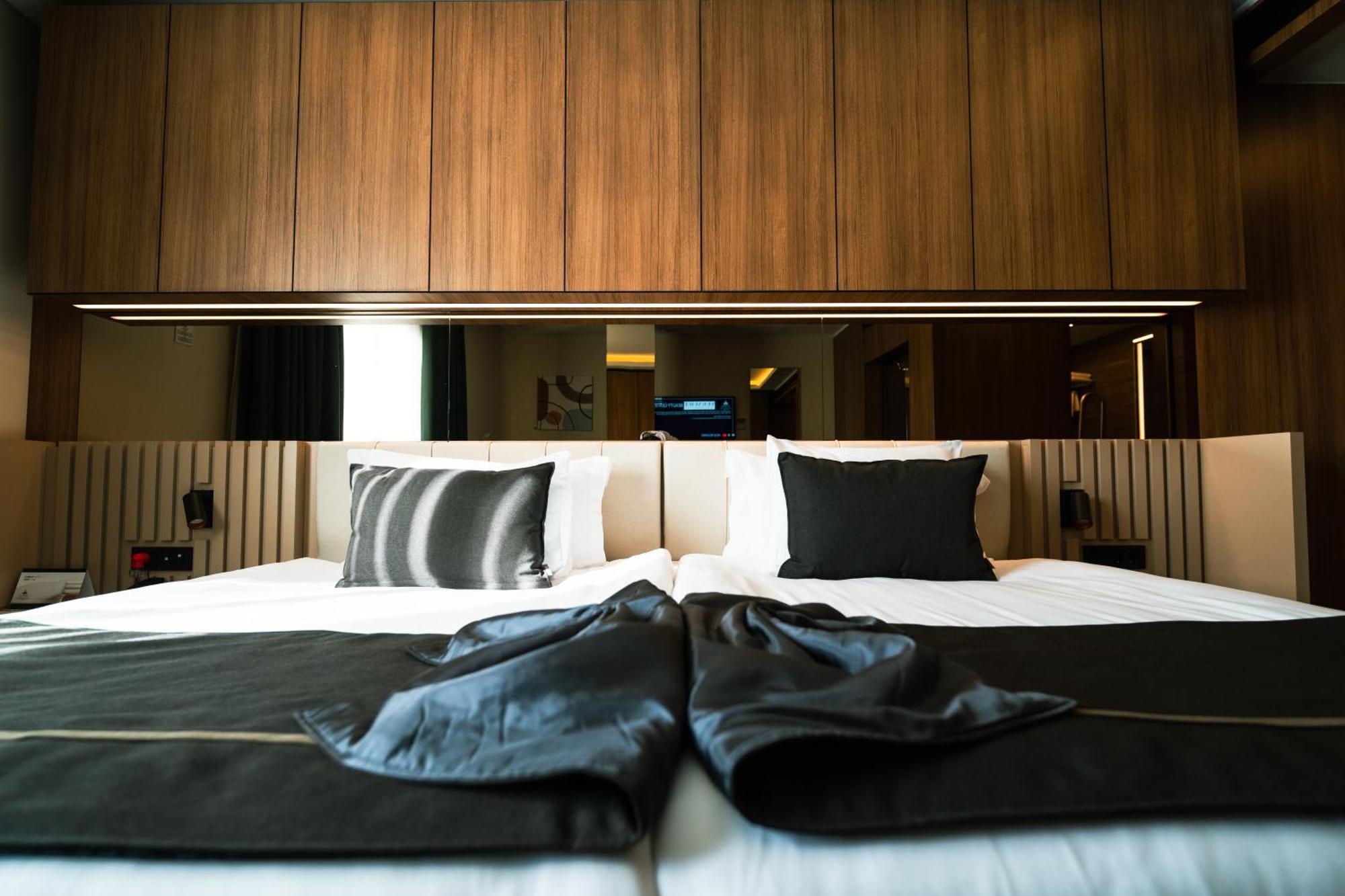 Ft Lotus Thermal Hotel&Spa Trademark Collection By Wyndham Menemen Exteriér fotografie